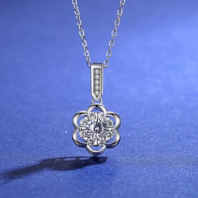 【米蘭精品】現貨+預購 莫桑鑽項鍊925純銀吊墜0.5克拉花朵鏤空聖誕節情人節生日禮物女飾品73yk34