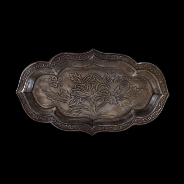 《博古珍藏》宋 定窯白釉刻花卉紋花口折沿盤 早期收藏 老件文物瓷器