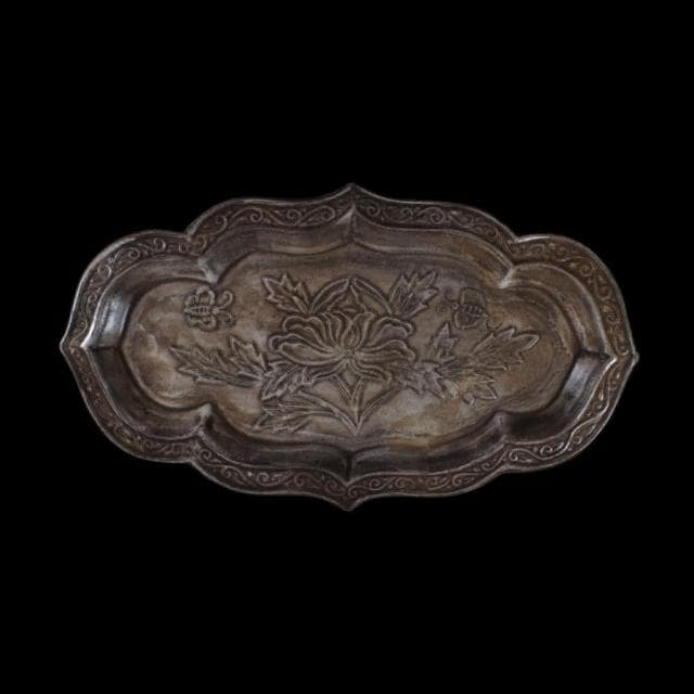 《博古珍藏》宋 定窯白釉刻花卉紋花口折沿盤 早期收藏 老件文物瓷器