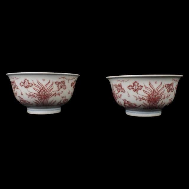 《博古珍藏》明成化 釉里紅蓮花紋杯一對 早期收藏 老件文物 茶具瓷器 國際拍賣級