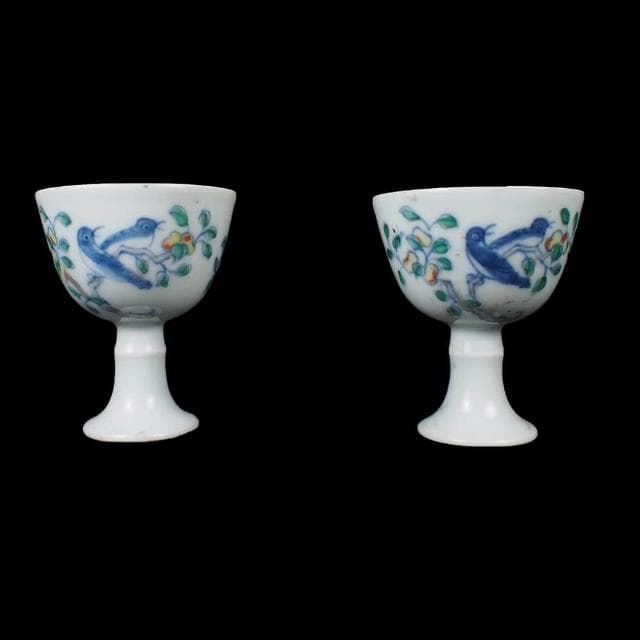 《博古珍藏》明成化 鬥彩斗彩花鳥紋高足杯一對 早期收藏 老件茶具瓷器 博物館級文物