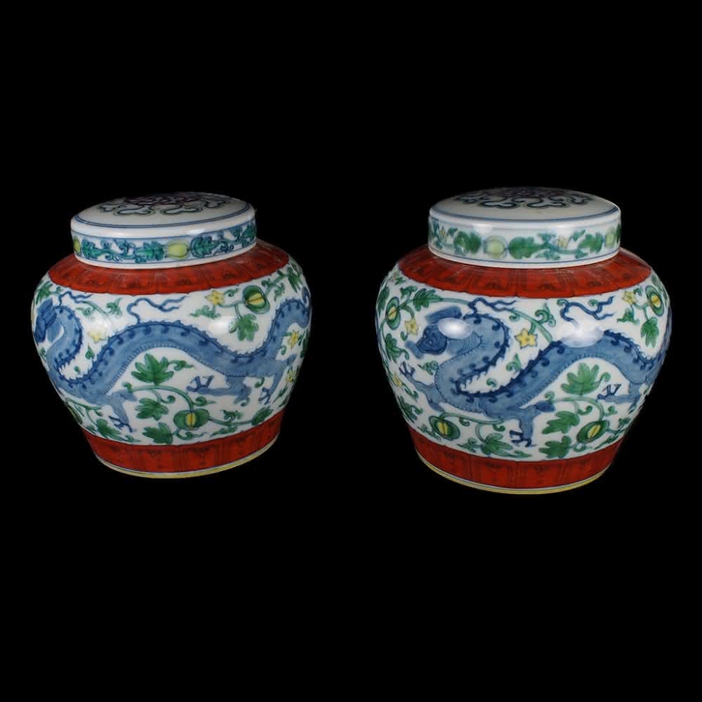 《博古珍藏》明成化 天字款 鬥彩斗彩藤瓜果龍紋蓋罐一對 早期收藏 老件茶葉罐瓷器