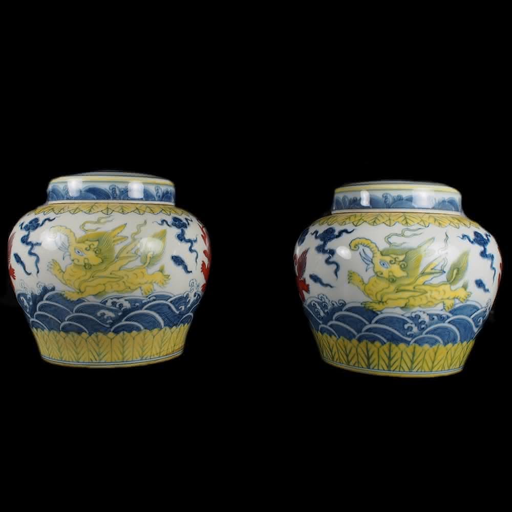 《博古珍藏》明成化 天字款 鬥彩斗彩波濤飛象蓋罐一對 早期收藏 老件茶葉罐瓷器