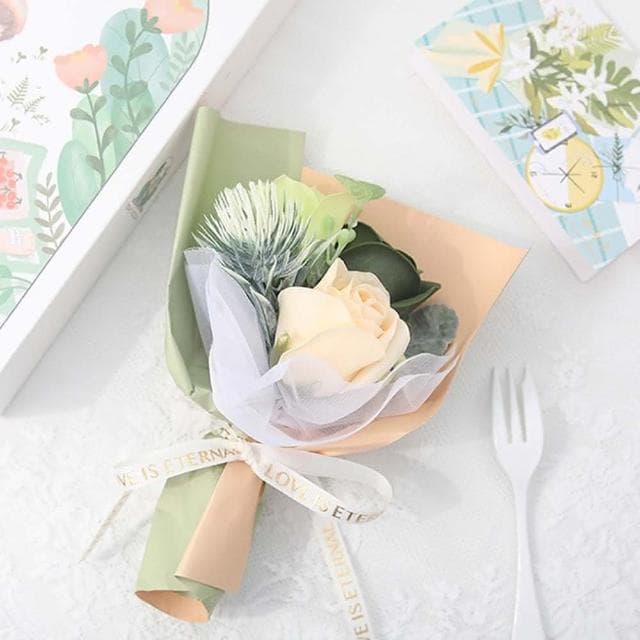 【BlueCat】繽紛玫瑰祝福小花束(小捧花 花束 仿真花 永生花 禮物花束 情人節 畢業季 母親節)