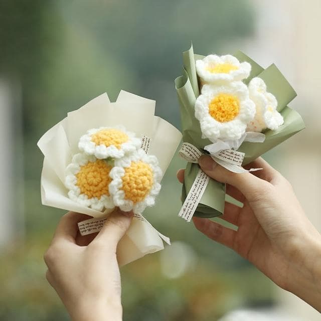 【BlueCat】針織鬱金香小花束(鈴蘭 雛菊 小捧花 花束 仿真花 永生花 禮物花束 情人節 畢業季 母親節)