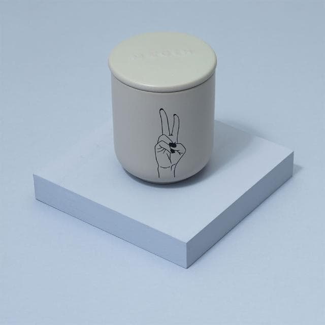 英國 MAEGEN Vox 蠟燭- Peace. 椰蜜 & 鳳梨/240g