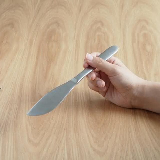 【柳宗理】日本高質感不鏽鋼無鋸齒餐刀主餐刀23cm(交換禮物 聖誕禮物 主餐刀)