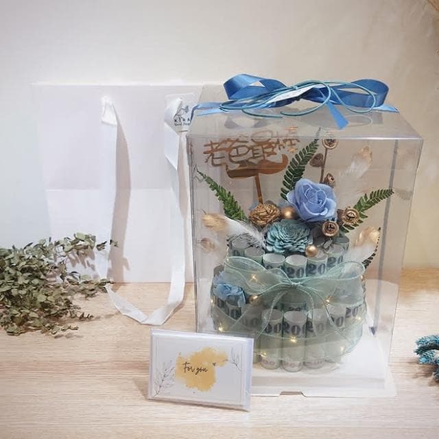KIRA與花花藝｜永生花有錢花雙層蛋糕-帥氣藍(/可放36張/父親節禮物/生日禮物/永生花/有錢花/父親節蛋糕)