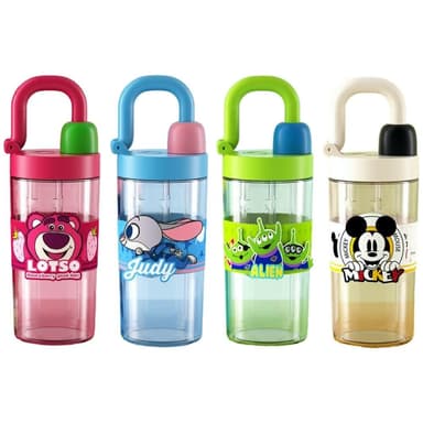 【Disney 迪士尼】快樂果茶杯750ML ( 正版授權 提把 雙飲 運動水壺 兒童水壺 隨身水壺 隨身杯 大容量水瓶 母嬰Tritan材質 茶杯 保溫瓶 泡茶 送禮 生日禮物 交換禮物 聖誕禮物)