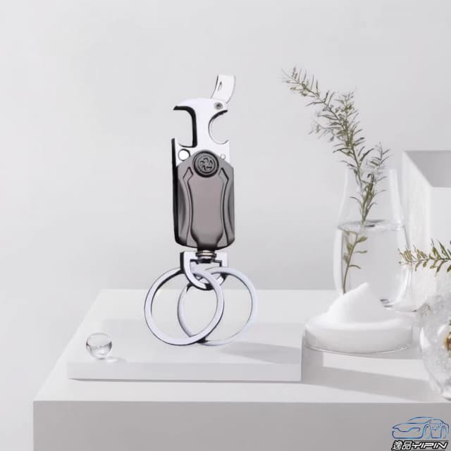 逸品汽車百貨 四合一 指尖陀螺鑰匙圈 金屬鑰匙扣 鎖匙扣 生日禮物 送禮 時尚精品