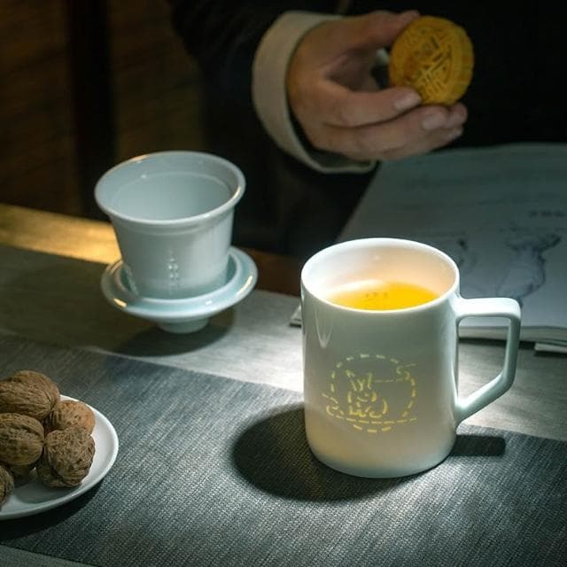 景德鎮帶蓋辦公杯茶泡茶杯中秋送禮陶瓷茶杯青白瓷玲瓏過濾杯家用