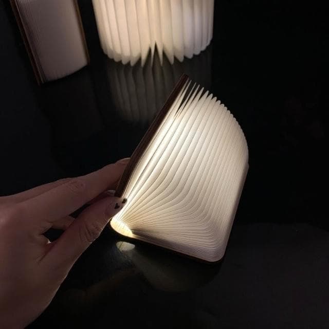 創意摺疊書本燈 木質發光書本燈 摺疊LED書燈 LED燈 觸摸發光 充電小夜燈 造型燈 七彩氛圍燈 夜燈發光書 生日禮物