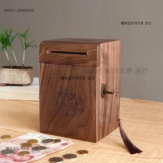 免運 可開發票 捐款箱 桌上型 捐錢箱木質存錢箱創意大人傢用儲蓄罐硬幣儲存罐衹進不出生日禮物 木質募捐箱 奉納箱
