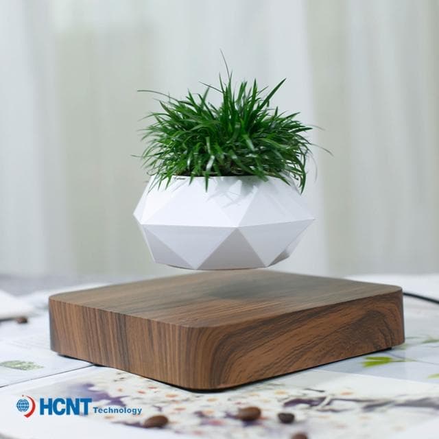 磁懸浮盆栽批發懸浮家居擺件工藝品送朋友同事上司創意生日禮物