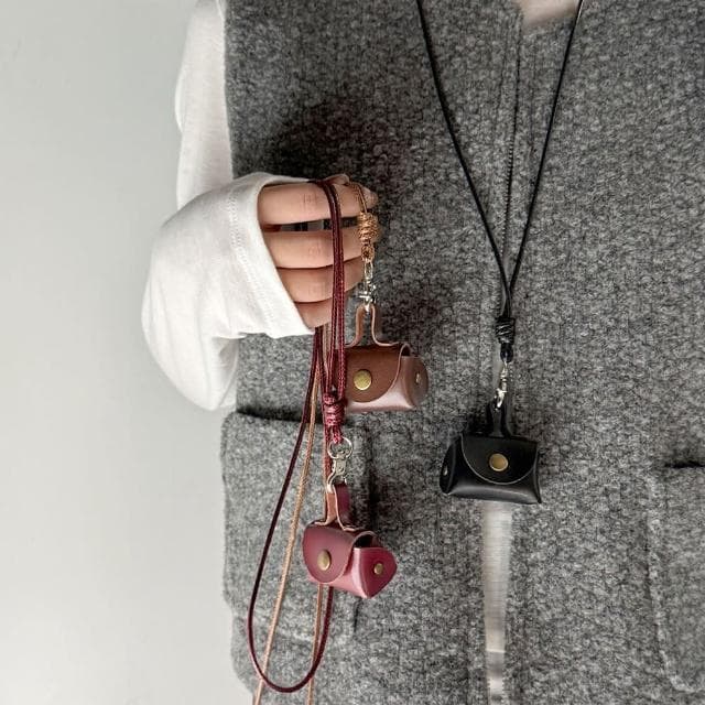 【EMMA SUE】掛脖零錢包*小眾設計*項鍊*女生項鍊*日系穿搭*實用小物*迷你包*可愛項鍊*耳機包*長款毛衣鏈*配件*生日禮物*