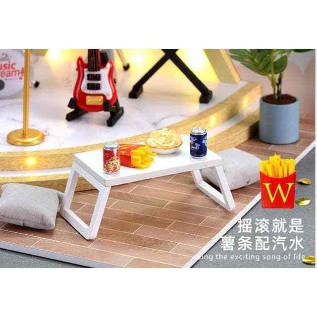 大旺小舖: diy袖珍娃娃屋材料包追夢少年  比例1/12 大型 生日結婚母親節情人節聖誕交換禮物 實體店面