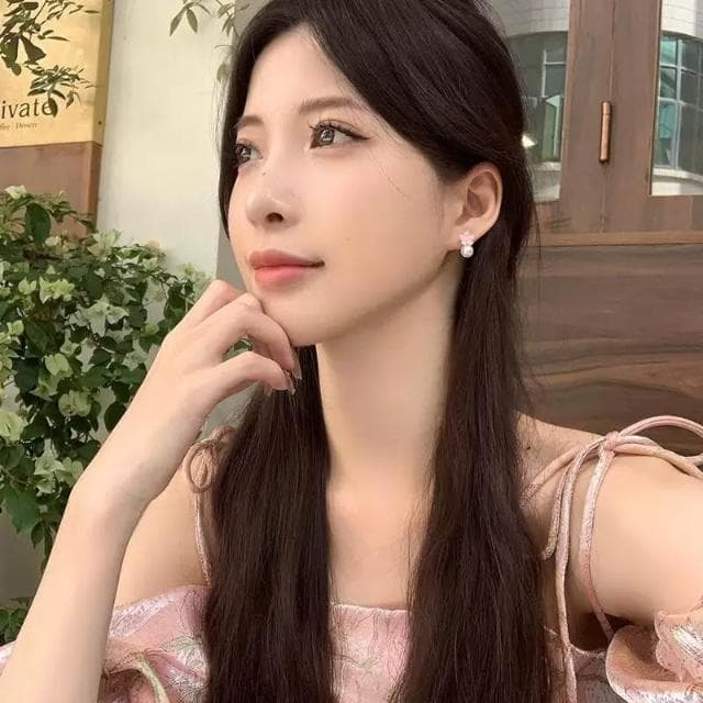 甜美少女珍珠耳釘粉白花朵耳環女小眾設計高級感小巧日常耳飾