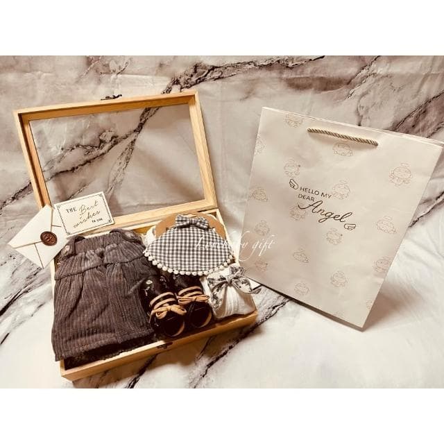 女寶寶禮盒 吊帶系列·滿月禮·彌月禮盒·嬰兒禮盒·新生兒禮盒·滿月送禮·彌月禮·寶寶禮盒·女寶禮物·週歲禮物·滿月送禮