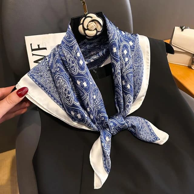 梵花 復古小方巾絲巾女春秋夏季搭配襯衫媽媽護頸飾圍脖子薄紗巾圍巾70