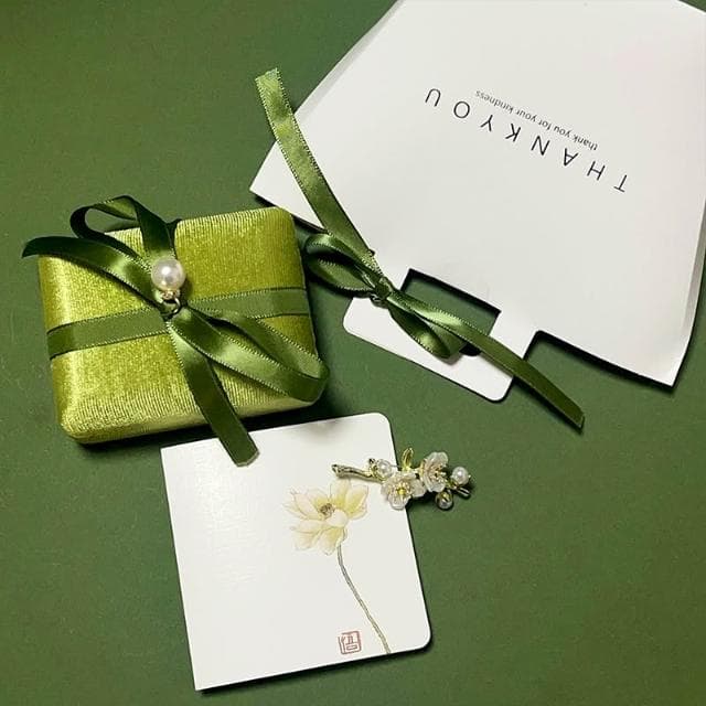梵花 生日禮物女生送閨蜜老師媽媽女友茉莉花玉蘭花胸針18歲畢業母親節