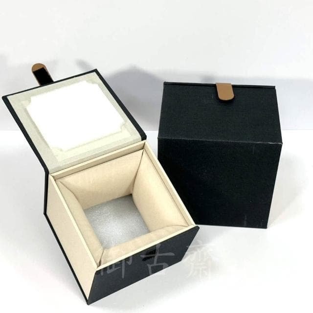【御古齋】皮扣錦盒 方形盒 收納盒 收藏盒 禮盒 茶壺茶具 瓷器 玉石水晶 珍藏盒 防撞防壓 內裡軟墊 0624