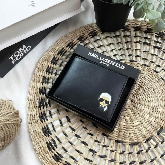 【KARL LAGERFELD 卡爾】質感送禮推薦 卡爾 皮夾 現貨  Karl  附盒 實用 零錢 卡夾 短夾 錢包 生日禮物 保證正品 送禮 #8740
