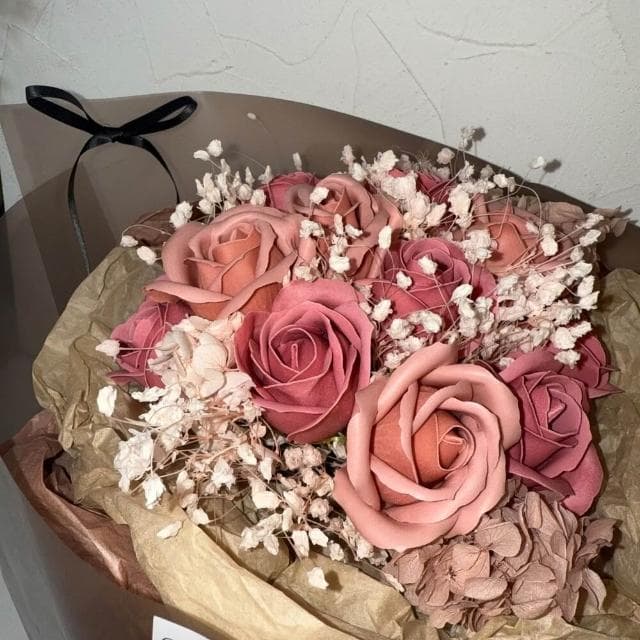 花束 香皂花束 情人節花束 送女朋友 閨蜜 生日禮物 生日花束 （附提袋）