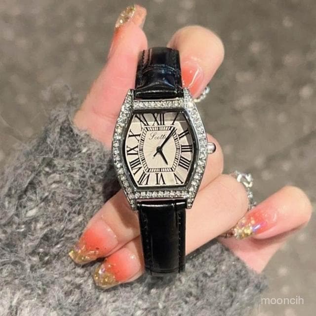 偉偉錶錶 新款手錶女輕奢ins高級感滿天星法式小衆手錶防水小錶盤石英腕錶