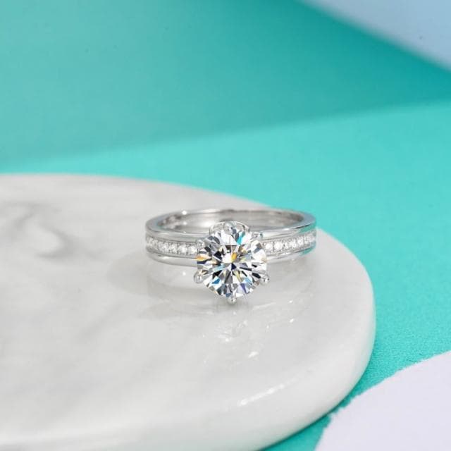 【米蘭精品】現貨+預購 頂級莫桑鑽石戒指925純銀戒指婚戒女鑽戒子求婚戒情人節禮物(六爪簡約戒2款74lp54)