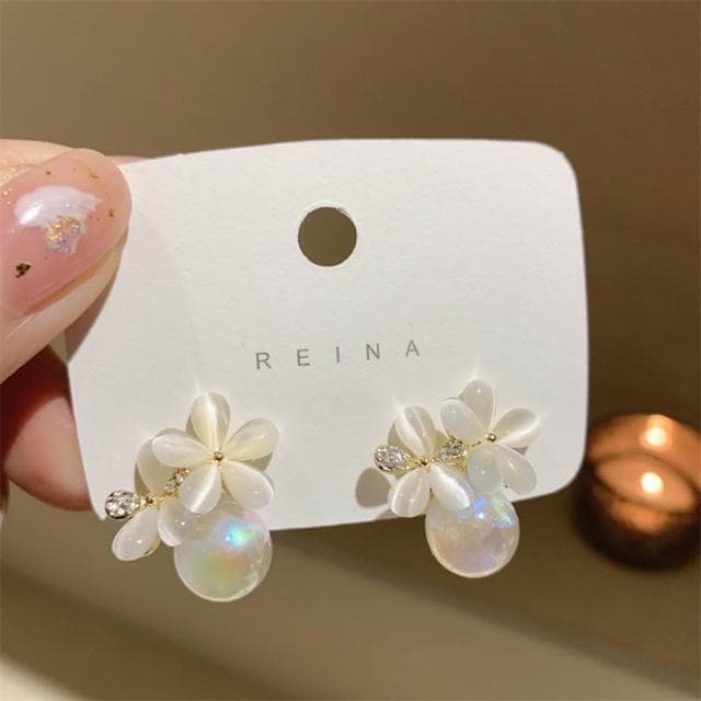 🎗飾間首飾鋪 法式仿珍珠仿貓眼石耳釘花朵耳環首飾爆款獨特設計高級感耳飾飾品