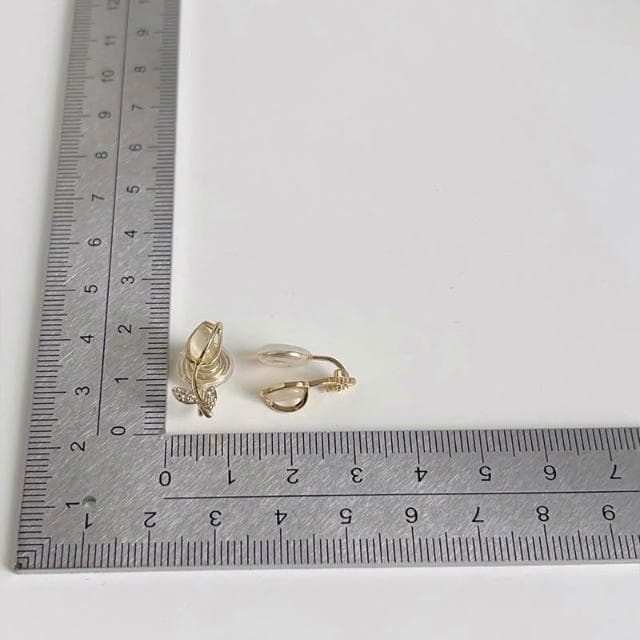 「耳夾專區」夾式耳環 NE18 蚊香盤無痛耳夾 貓眼石鬱金香夾式耳環 鬱金香耳夾 無耳洞耳環