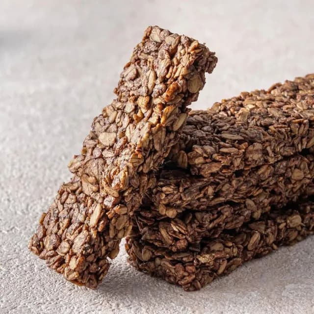 【GRANOLA GAGA 穀卡卡】燕麥棒26g (榛果可可/日月潭紅茶/蘋果肉桂;蛋白棒/營養棒/能量棒/高纖低卡/健康點心)