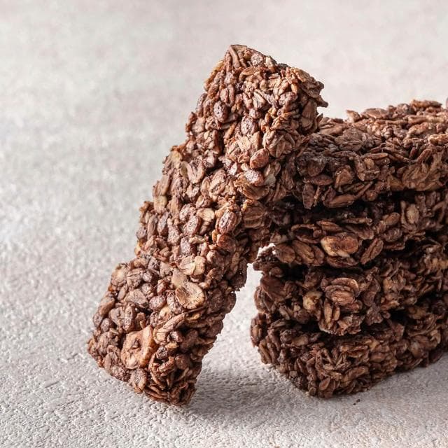 【GRANOLA GAGA 穀卡卡】燕麥棒26gx6入盒裝 (榛果可可;蛋白棒/營養棒/能量棒/高纖低卡/健康點心)