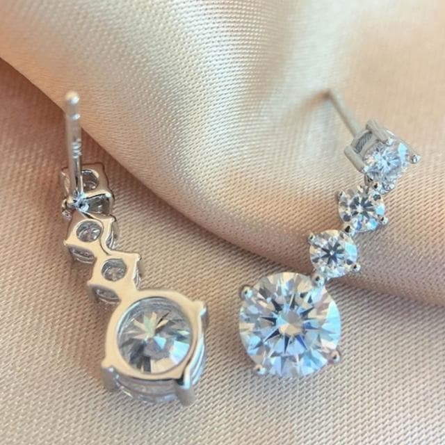 【米蘭精品】現貨+預購 頂級莫桑鑽石耳環925純銀女銀飾(跳動的心圓形耳扣女飾品74lr10)
