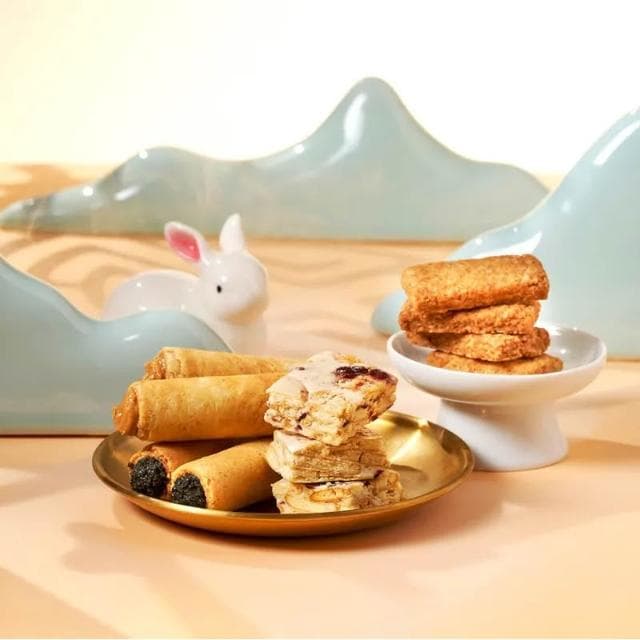 【CHING TSE 青澤】月光圓舞 A禮盒 (290g/蔓越洛神雪花餅+醬心蛋捲+千金酥) (附提袋)