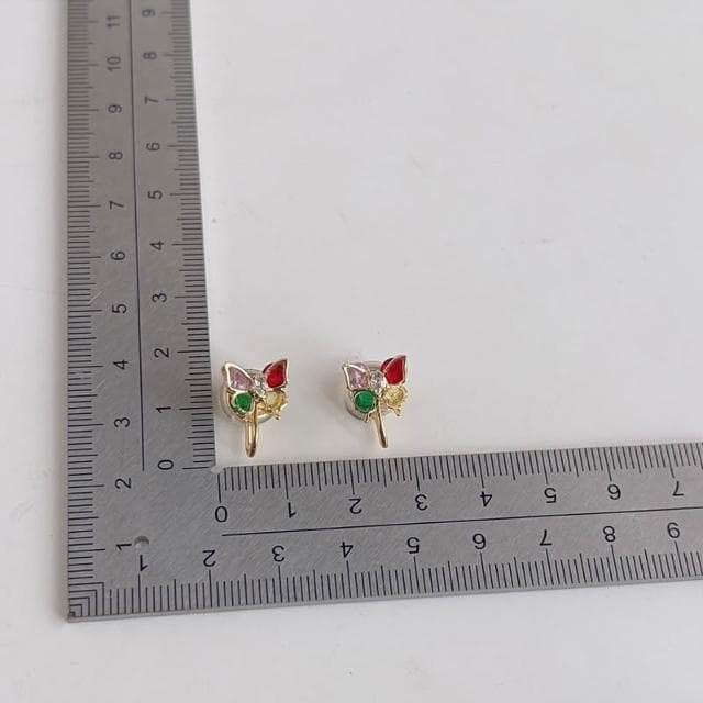 「耳夾專區」夾式耳環 B02 彩鑽蝴蝶耳夾 小巧精緻彩色水鑽 蝴蝶耳環 蚊香盤無痛耳夾 夾式耳環 無耳洞耳環