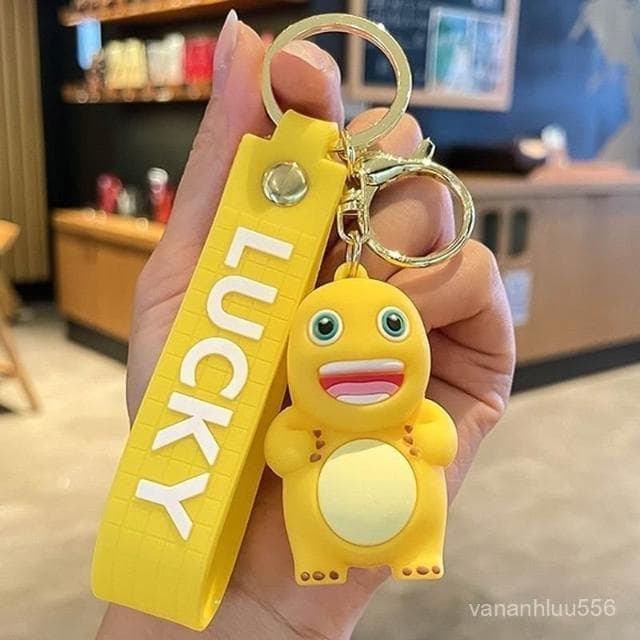 可愛奶龍鑰匙扣公仔玩偶鑰匙鏈汽車鑰匙掛飾學生書包掛件創意禮物