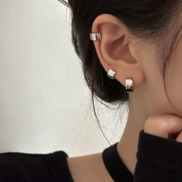 光面圈圈抗敏耳環 L40 多尺寸簡約S925易扣式銀針耳扣 | Sweet Air 日韓流行耳飾