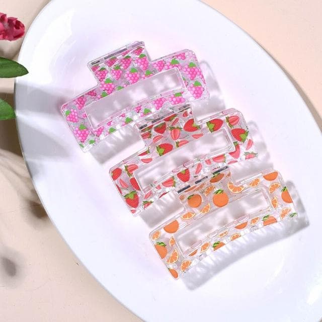 買一送一（共2入組）鯊魚夾女髮夾碎花水果抓夾少女甜美草莓後腦勺盤發抓夾套裝發飾( 聖誕節 生日 髮飾 頭飾 髮夾 禮物)