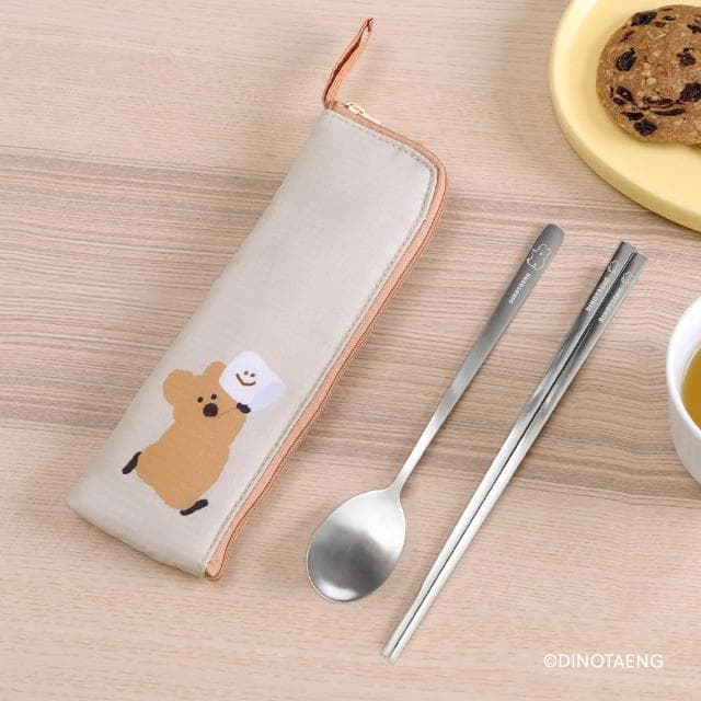 【Norns】DINOTAENG不鏽鋼隨行餐具組 - 呆萌町湯匙筷子收納袋組
