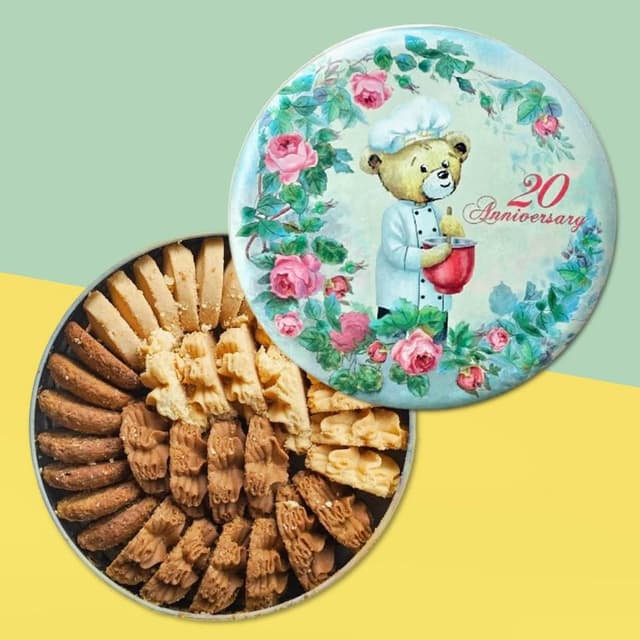 【CHARA 微百貨】香港 珍妮餅家 聰明小熊 曲奇餅乾禮盒 320g 附提袋 (四味 中秋節版) 珍妮小熊