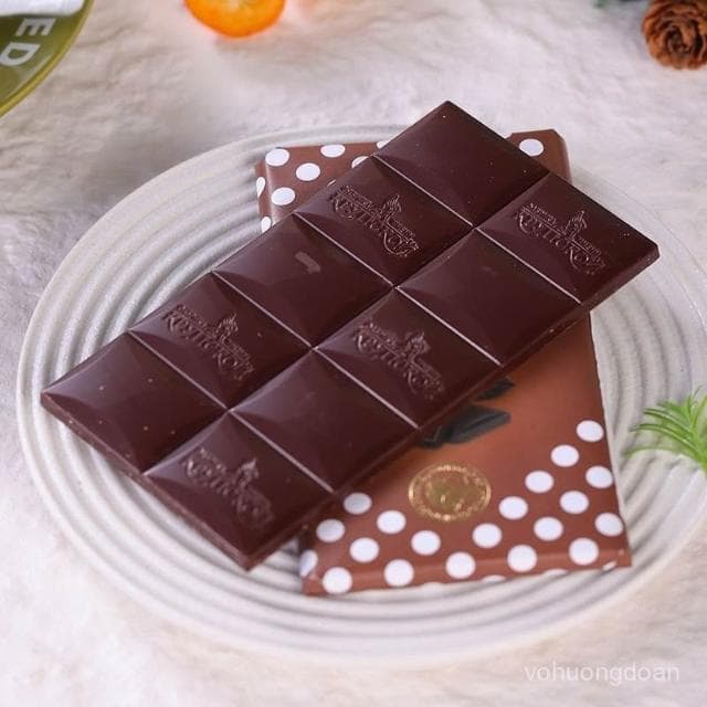 心心相印 俄羅斯進口巧克力牛奶杏仁夾心可可脂醇香絲滑黑巧休閒零食正品