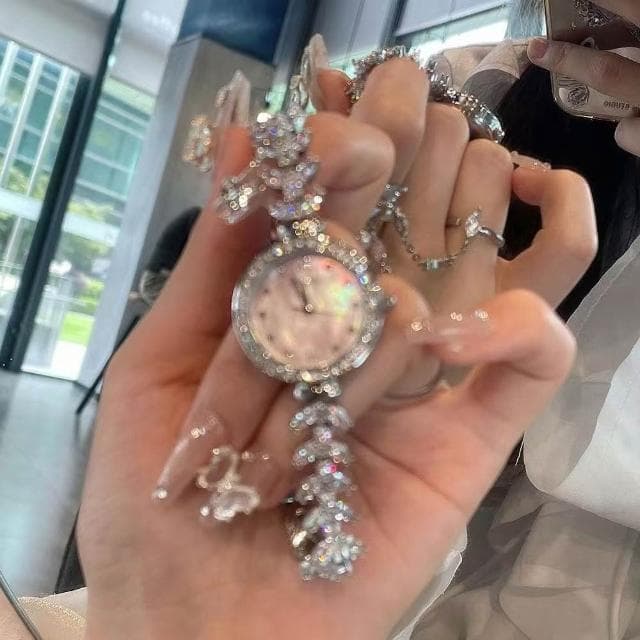 手錶女2025新款氣質小眾女用手錶國高中生光動能腕錶高顏值ins風小巧精緻女士瑞士錶學生簡約石英錶韓版輕奢高級感精工錶