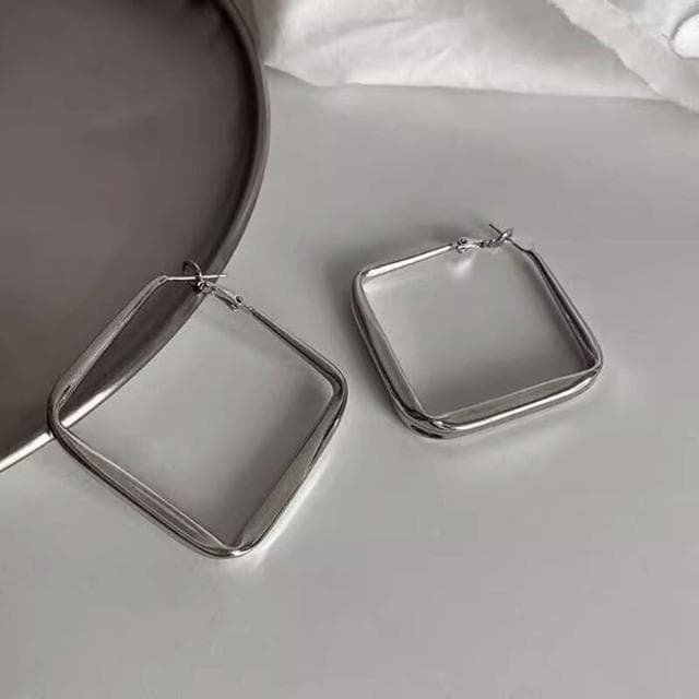  耳環 方形耳環女冷淡誇張新款輕盈精緻輕奢高級韓國不過敏看不膩超閃耳環耳飾飾品配禮服百搭禮物潮耳飾品小眾高級設計感大耳圈