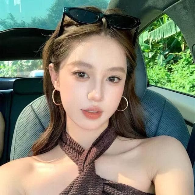 耳環簡約金色圓圈耳環女夏高級感素圈耳夾耳飾時髦千金感輕盈精緻輕奢高級韓國不過敏看不膩超閃耳環耳飾飾品配禮服百搭禮物千金感