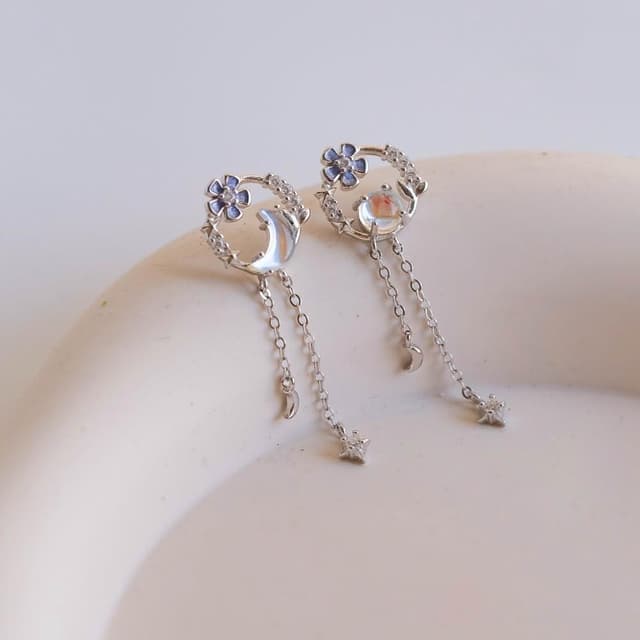 【Porabella】925純銀 月光石耳釘｜花朵 月亮 流蘇設計 穿洞式耳飾｜ 穩定情緒 戀人之石不對襯耳環｜精美包裝