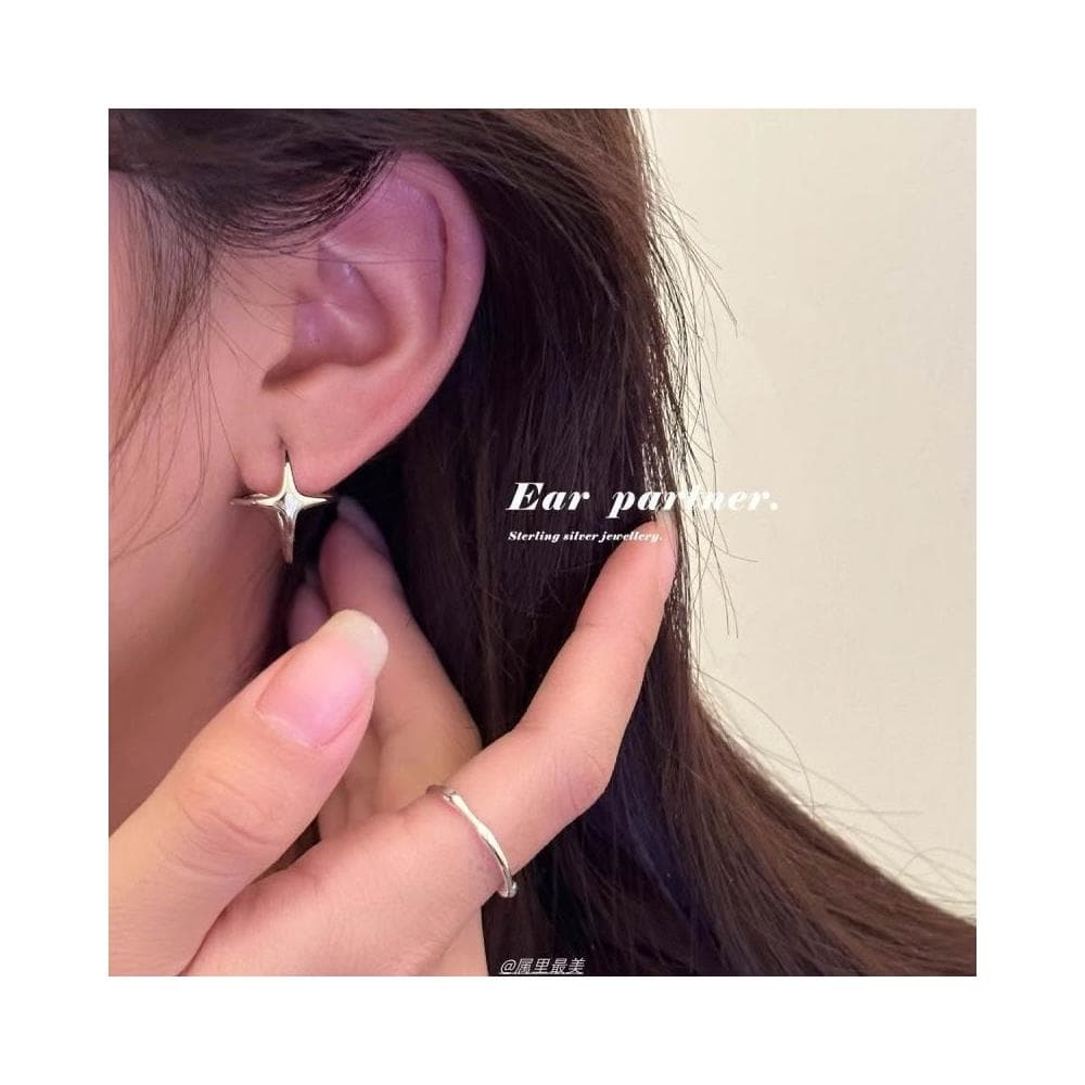 耳環設計星星耳環女小眾設計高級感新款耳圈銀針耳釘耳飾 不過敏看不膩超閃耳環耳飾飾品不褪色百搭禮物輕盈精緻輕奢高級韓國