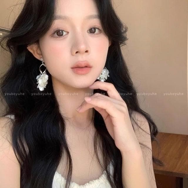 耳環法式貝殼花瓣流蘇耳環女款夏天輕奢小眾耳釘高級感無耳洞耳夾耳飾不過敏看不膩超閃耳環耳飾飾品百搭禮物輕盈精緻輕奢高級韓國