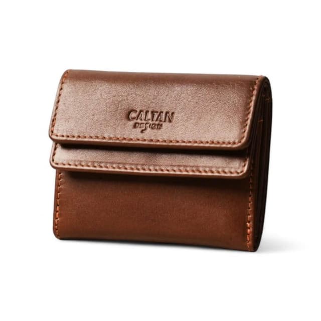 【CALTAN】CALTAN DESIGN |  曡影文藝雙層扣式真皮三折短夾 075351 兩色(真皮 中夾  錢包 招財 母錢包)