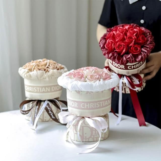 小香風 玫瑰花束 告白 捧花 浪漫七夕 母親節 畢業花束 情人節禮物 教師節 婦女節 香皂花 高質感花束